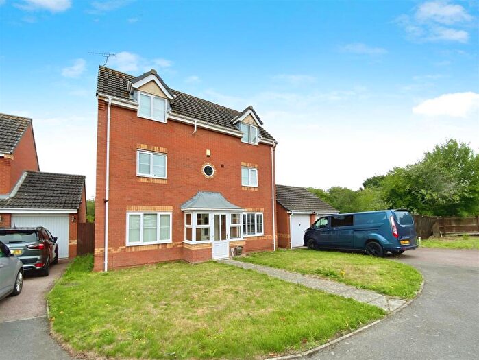 4 Bedroom Detached House To Rent In Buttercup Way, Bedworth, CV12