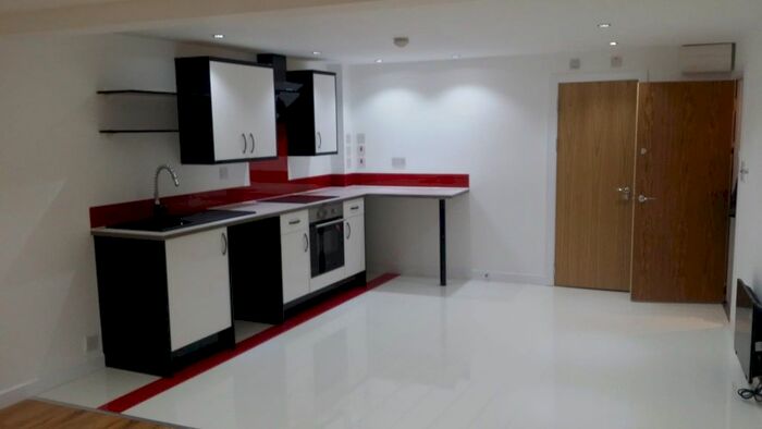 1 Bedroom Flat To Rent In Hazelwood Road, Northampton, NN1