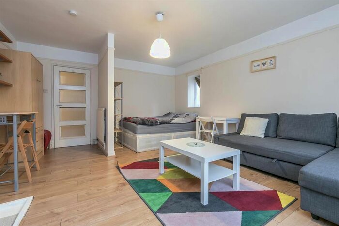 1 Bedroom Studio To Rent In Burma Road, London, N16
