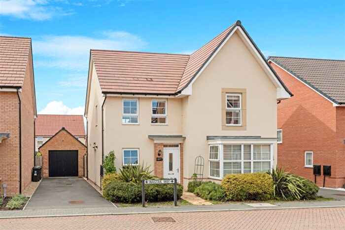 4 Bedroom Detached House For Sale In Wagtail Way, NN14