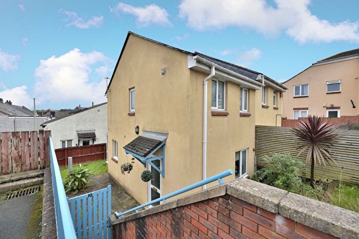 2 Bedroom Semi Detached House For Sale In Jubilee Terrace, Plymouth, PL4