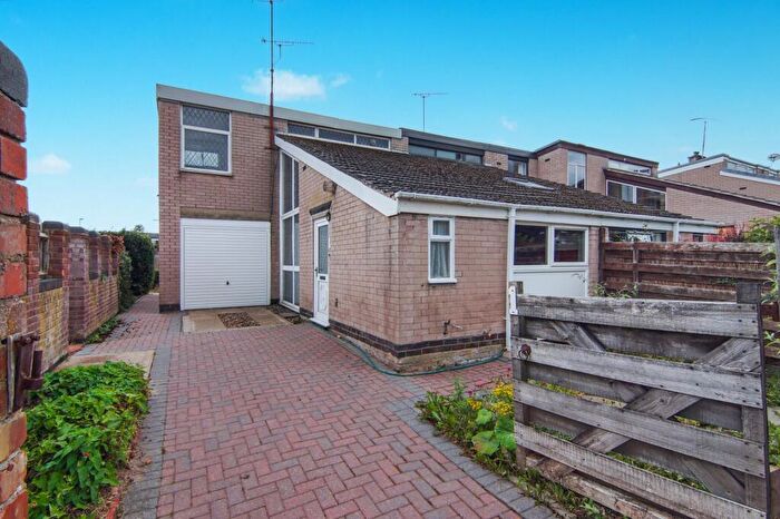 3 Bedroom End Of Terrace House For Sale In Nordic Drift, Coventry, CV2