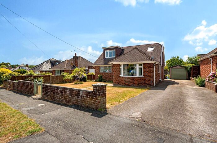 3 Bedroom Bungalow For Sale In Broadmead Road, Nursling, Southampton, SO16