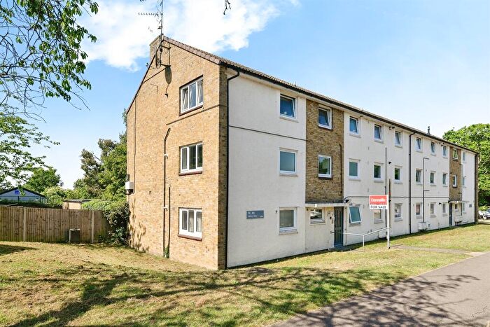 1 Bedroom Flat For Sale In Valley Way, Stevenage, SG2