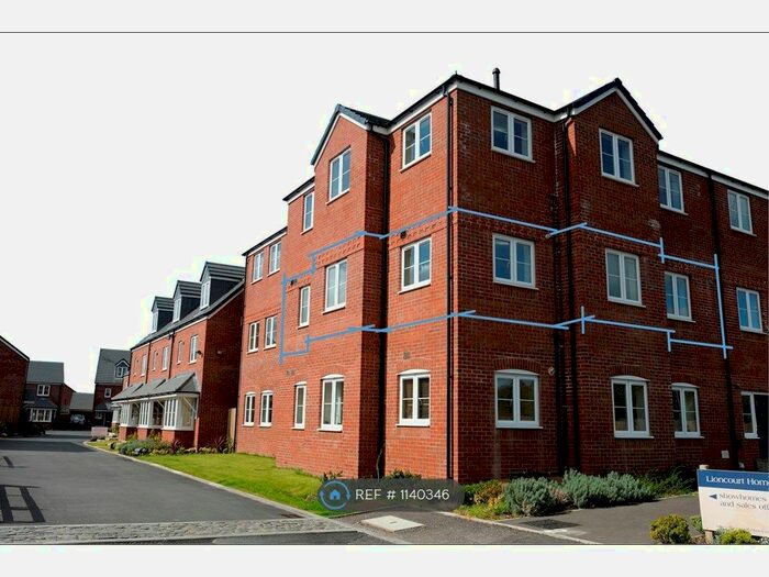 2 Bedroom Flat To Rent In Madeley Court, Madeley, Crewe CW3