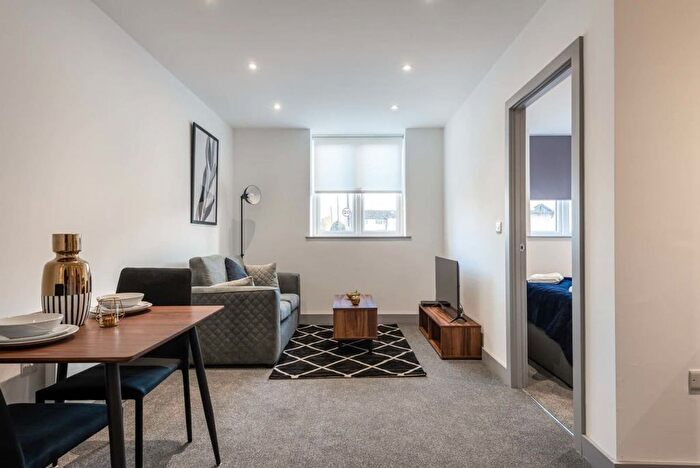 1 Bedroom Flat To Rent In City Of Leeds, LS10