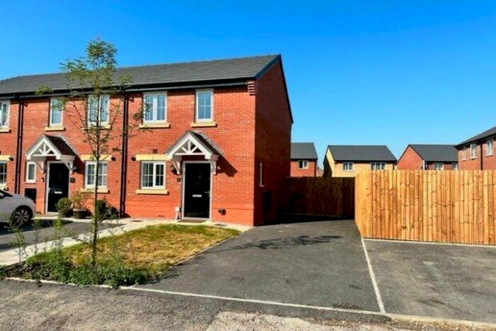 2 Bedroom End Of Terrace House To Rent In Randalls Drive, Crewe, CW1