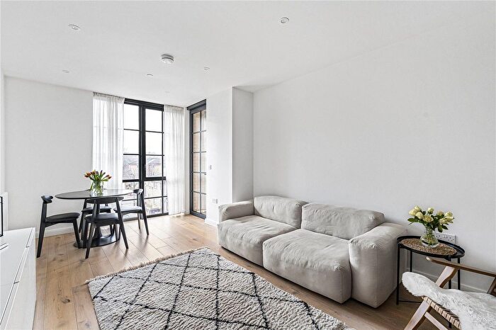 1 Bedroom Flat For Sale In Berkshire Road, London, E9