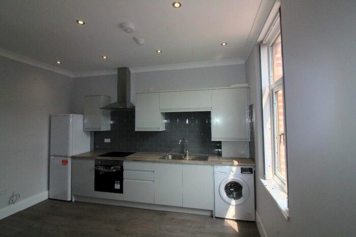 2 Bedroom Flat To Rent In Dodgson Road, Preston, PR1