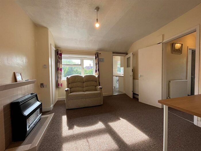 1 Bedroom Flat To Rent In Ringwood Crescent, Bristol, BS10