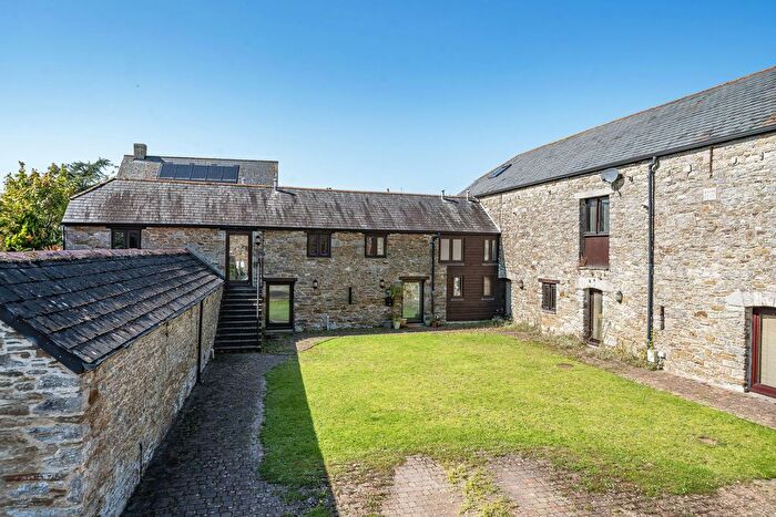 1 Bedroom Barn Conversion For Sale In Stable Barn, Venn Farm, Brixton, PL8