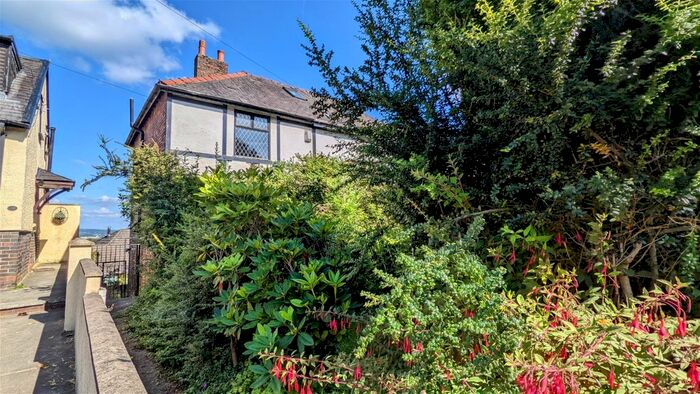 2 Bedroom Semi-Detached House For Sale In Grove Road, Upholland, Skelmersdale, WN8