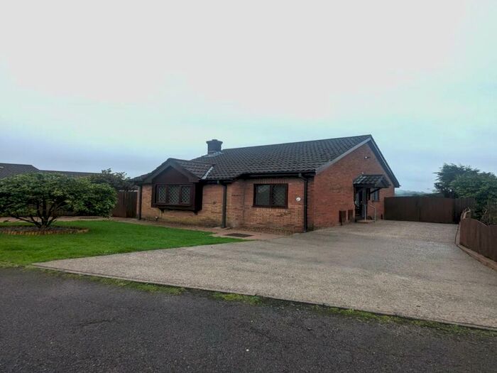 2 Bedroom Bungalow To Rent In Heol Bryn Glas, Llantwit Fardre, Pontypridd, CF38