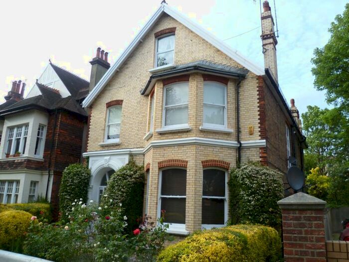 1 Bedroom Flat To Rent In Wilbury Avenue, Hove, East Sussex, BN3