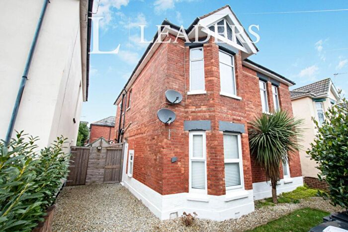 2 Bedroom Apartment To Rent In Gerald Road, Bournemouth, BH3