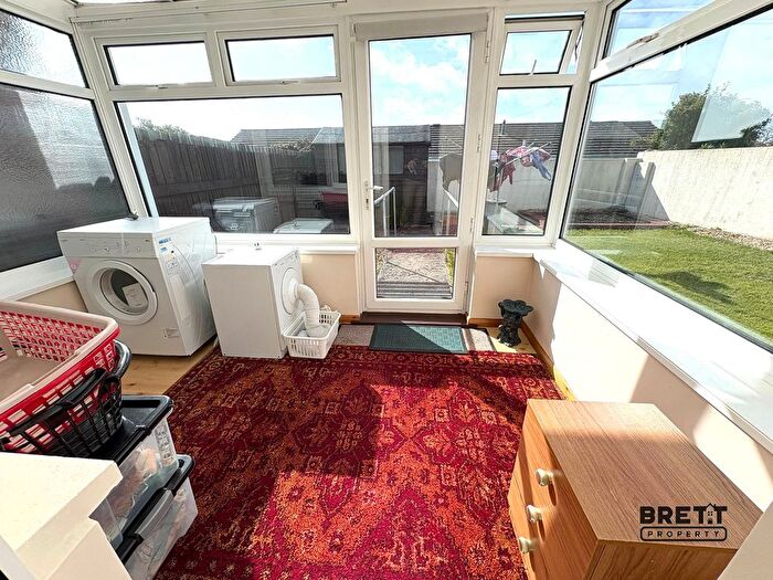 2 Bedroom Bungalow For Sale In Fleming Way, Neyland, Milford Haven, Pembrokeshire., SA73
