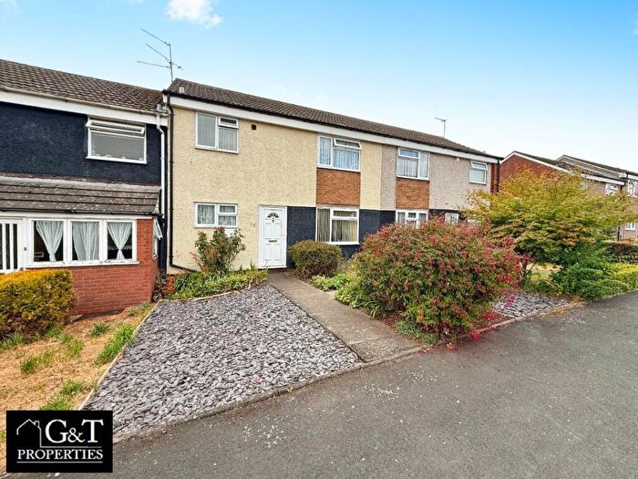 3 Bedroom Terraced House For Sale In Cherry Tree Court, Stourbridge, DY9