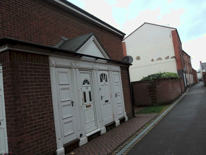 1 Bedroom Apartment To Rent In Loundon Court, Ashby, LE65