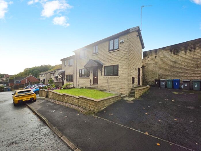 2 Bedroom Semi Detached House To Rent In Olive Bank, Bury, BL8