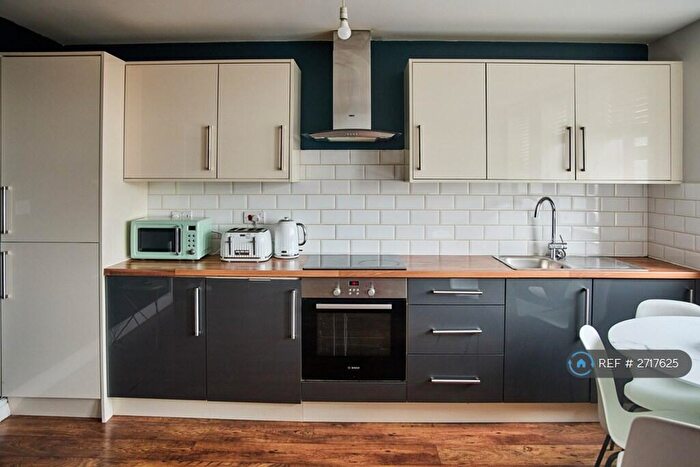 2 Bedroom Flat To Rent In Lincoln Road, Peterborough, PE1