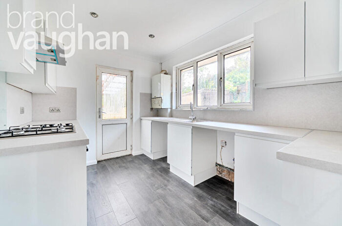 3 Bedroom Bungalow To Rent In Dean Gardens, Portslade, Brighton, East Sussex, BN41