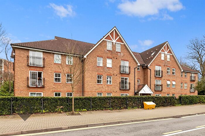 2 Bedroom Flat For Sale In Burghley Hall Close, London, SW19