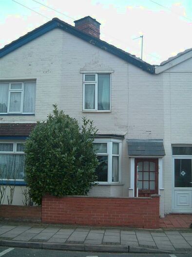 2 Bedroom Terraced House To Rent In Warwards Lane, Selly Oak, Birmingham, B29