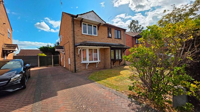 2 Bedroom Semi-Detached House For Sale In Roxholm Close, Ruskington, NG34