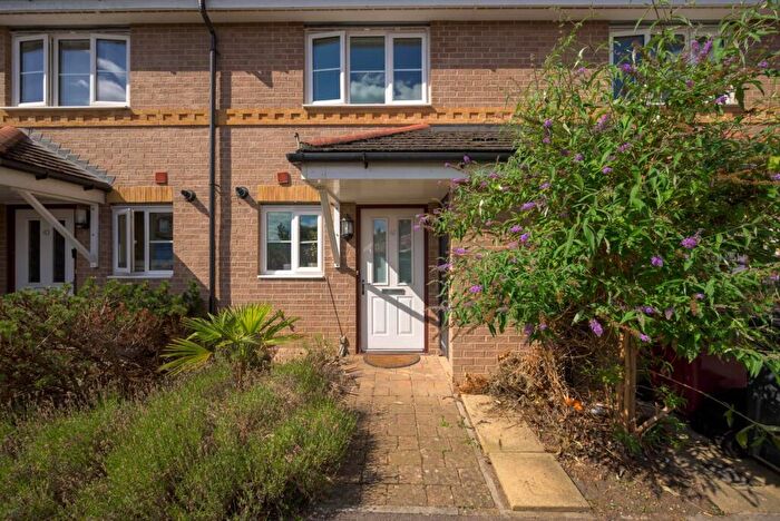 2 Bedroom Terraced House For Sale In Valentia Road, Reading, RG30