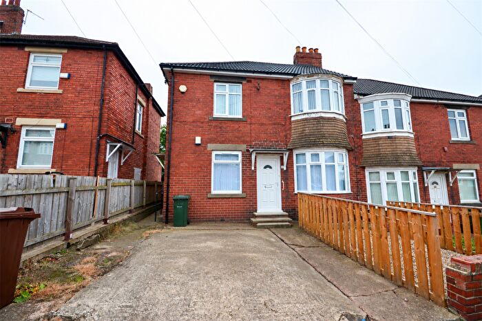 2 Bedroom House To Rent In Tantobie Road, Newcastle, NE15