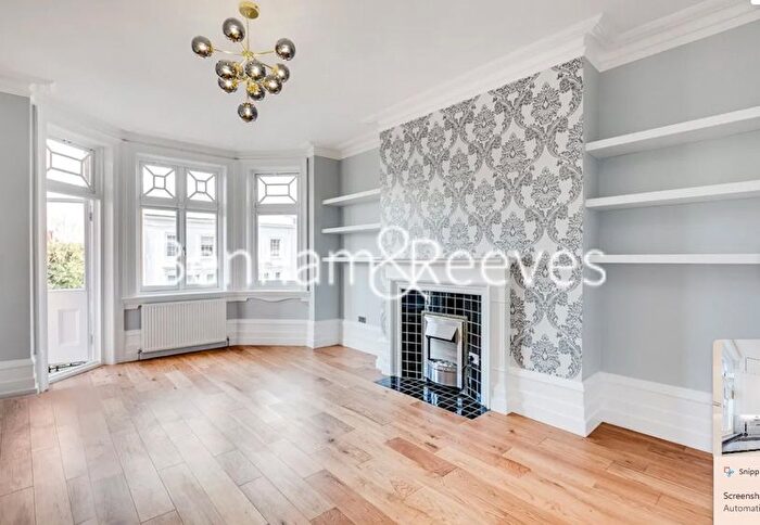 4 Bedroom Detached House To Rent In Abingdon Court, Abingdon Villas, W8