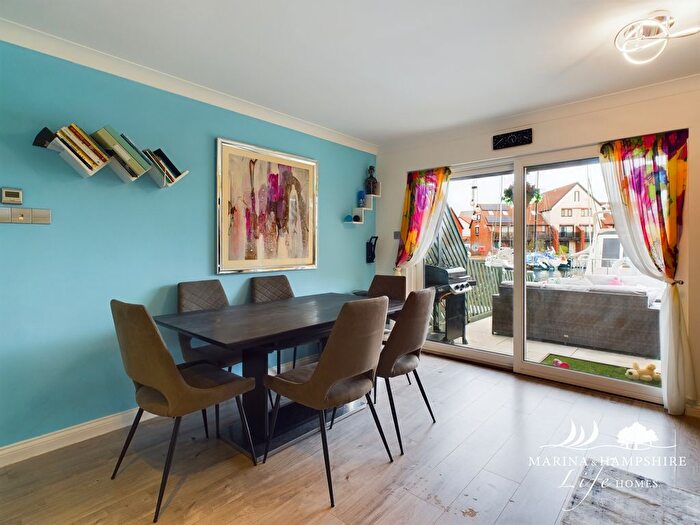 3 Bedroom Town House For Sale In Bryher Island, Port Solent, Portsmouth, PO6