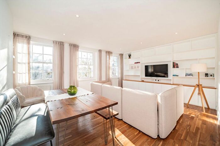 3 Bedroom Flat To Rent In King Street, Hammersmith, W6