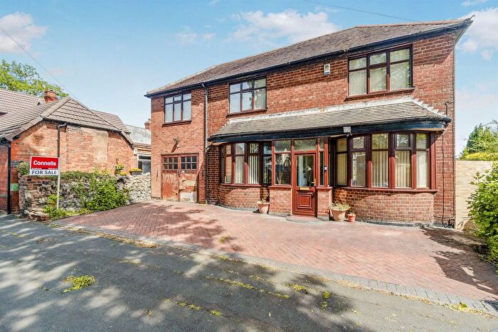 3 Bedroom Detached House For Sale In Regent Street, Bilston, WV14