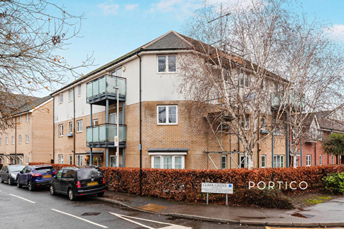 1 Bedroom Flat To Rent In Clark Grove, Ilford, IG3