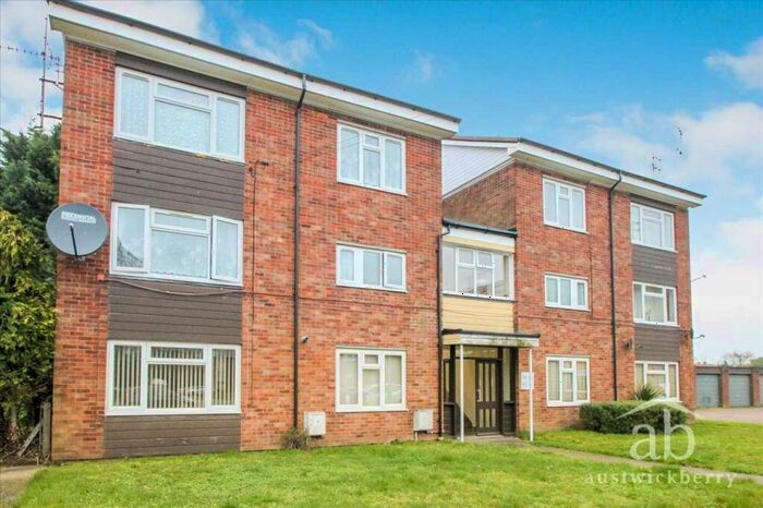 1 Bedroom Apartment To Rent In Heath View, Ipswich, IP5