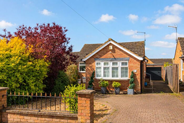 2 Bedroom Bungalow For Sale In Scott Road, Wellingborough, NN8