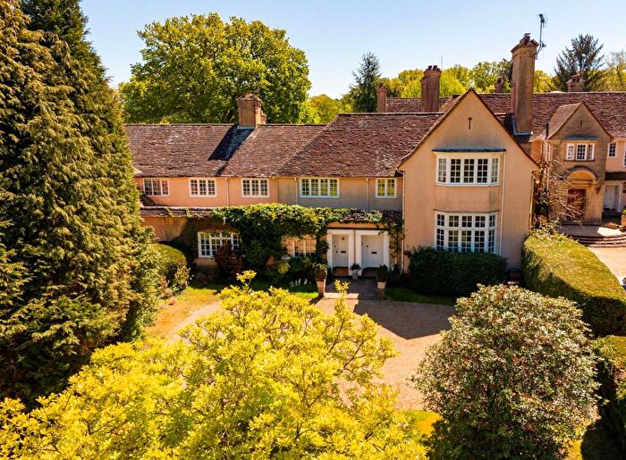 4 Bedroom Character Property For Sale In Ashdown Place, Forest Row, RH18