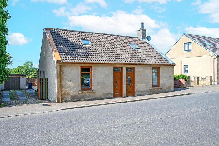 3 Bedroom Semi-Detached House For Sale In Cambusnethan Street, Wishaw, ML2