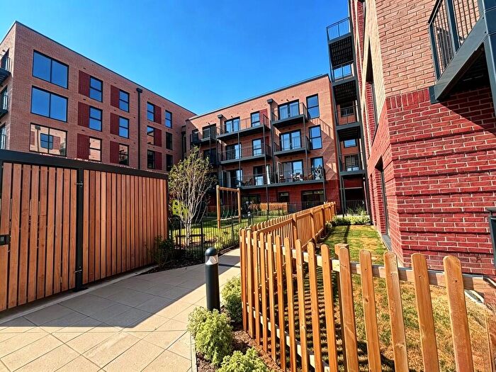 1 Bedroom Apartment To Rent In Isca Gardens, Exeter, EX4