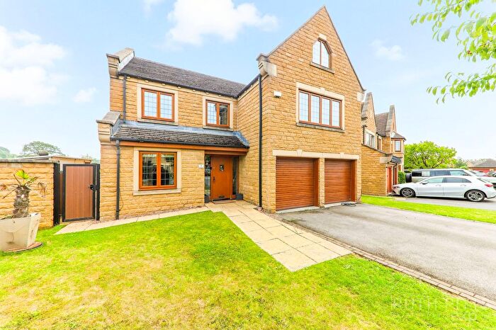 6 Bedroom Detached House For Sale In Westwinds, Ackworth, WF7