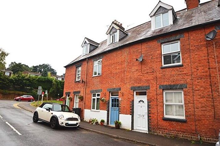 3 Bedroom Terraced House To Rent In Bedroom Terraced House In Godalming, GU7