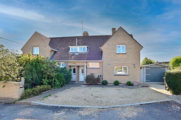 3 Bedroom Semi-Detached House For Sale In Coppern Way, Stalbridge, DT10