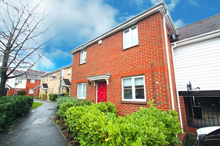 3 Bedroom Semi-Detached House To Rent In St. Nicholas Place, Loughton, IG10