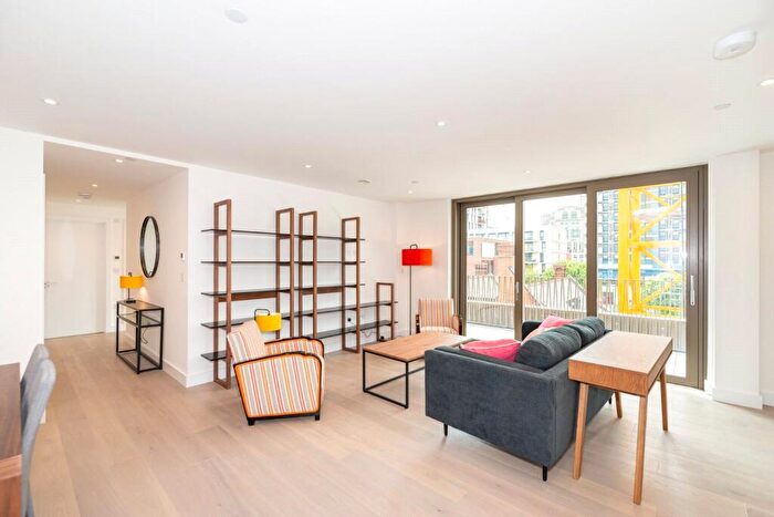 2 Bedroom Apartment To Rent In Gunthorpe Street, E1