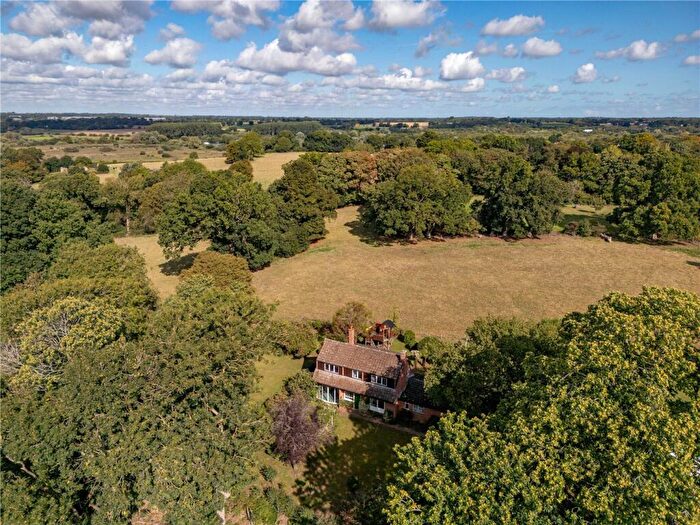 4 Bedroom Detached House For Sale In Walnut Hill, Surlingham, Norwich, Norfolk, NR14