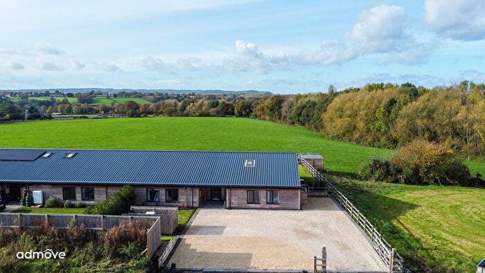 4 Bedroom Semi-Detached House For Sale In Willow Green Lane, Little Leigh, CW8