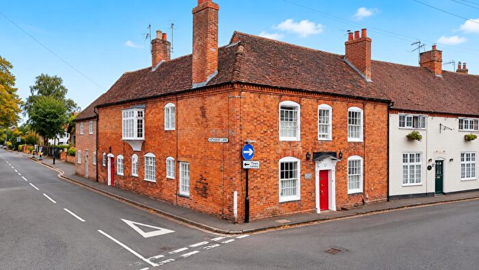 6 Bedroom Character Property For Sale In Shottery Village, Stratford Upon Avon, CV37
