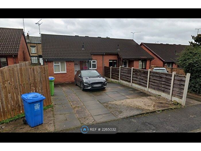2 Bedroom Bungalow To Rent In All Saints Terrace, Rochdale, OL12