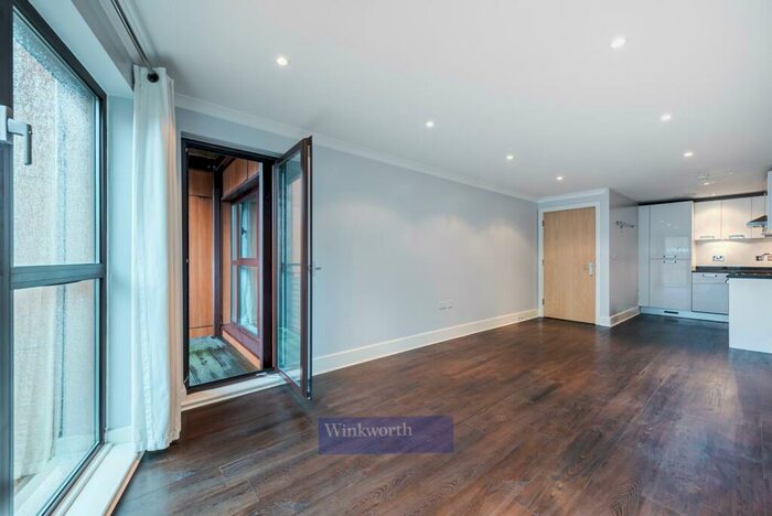 2 Bedroom Flat To Rent In Beregaria Court, SE11